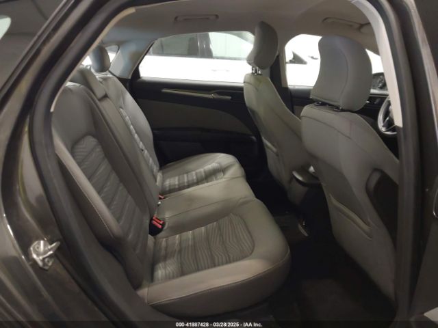 3FA6P0G79GR221363 Ford 2016