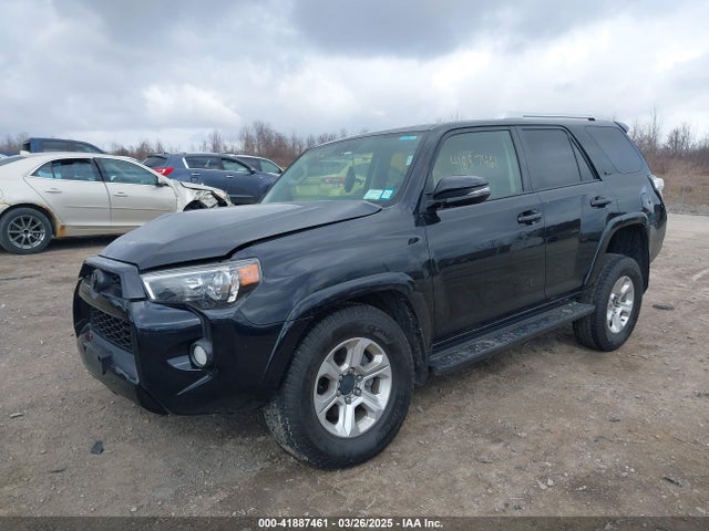 Toyota 4runner Sr5 Premium 2015 JTEBU5JR1F5272099 Image 2