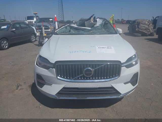 YV4L12RN6P1206199 Volvo Xc60 B5 Plus Bright Theme