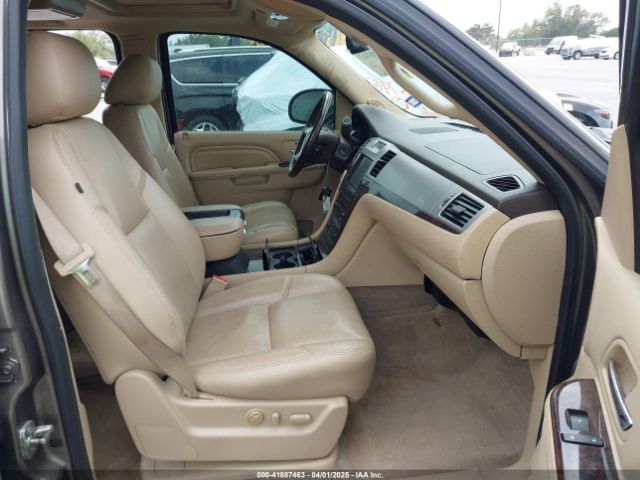 2013 CADILLAC ESCALADE ESV 1GYS3HEF8DR135928 Photo 4