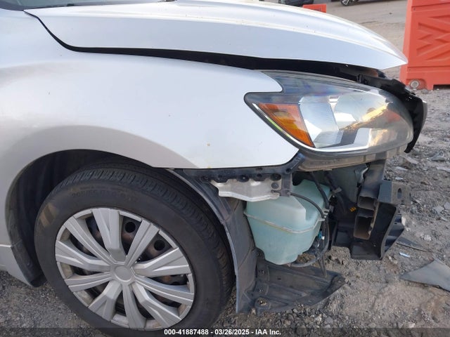 Nissan SENTRA S 2016 3N1AB7AP1GY211701 Image 13