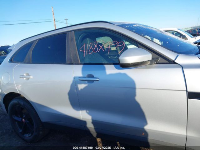 SADCJ2FX6JA322345 Jaguar F-pace 25t Premium