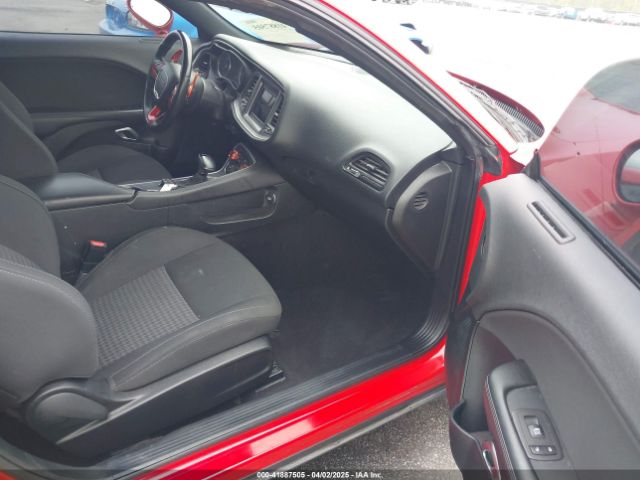 2C3CDZBT1KH593903 Dodge Challenger R/t