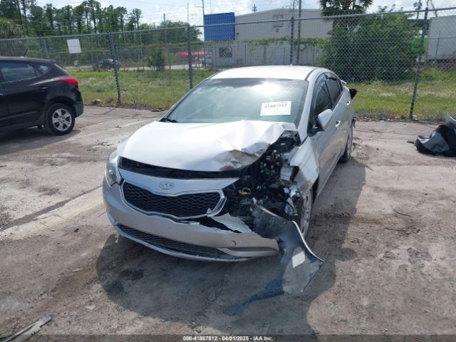 KNAFK4A6XF5339338 KIA FORTE LX