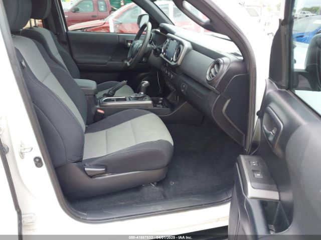 5TFCZ5AN4MX245987 Toyota Tacoma Trd Off-road