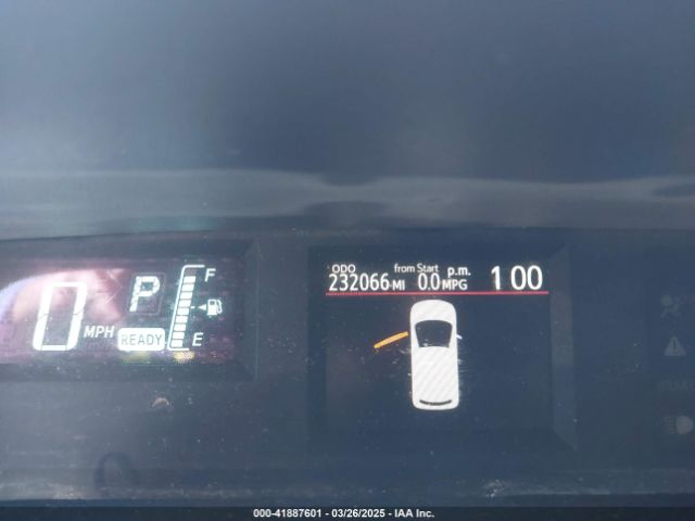 JTDKDTB31E1566854 Toyota Prius C Two