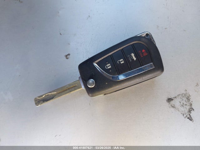 4T1G11AK9PU090894 Toyota CAMRY SE