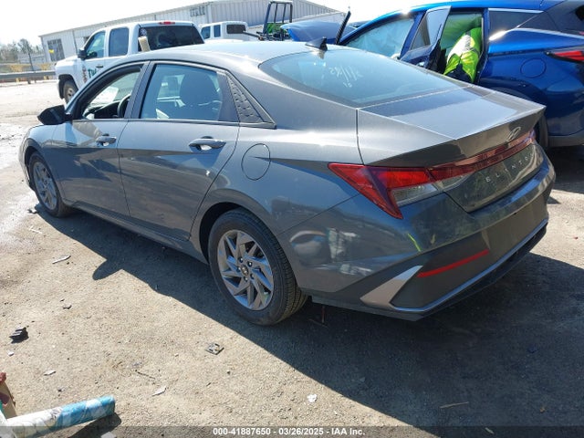 KMHLM4DG1RU756860 Hyundai ELANTRA SEL