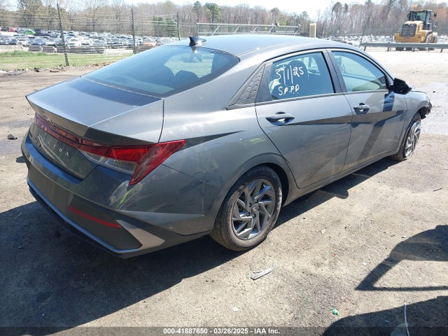 KMHLM4DG1RU756860 Hyundai ELANTRA SEL