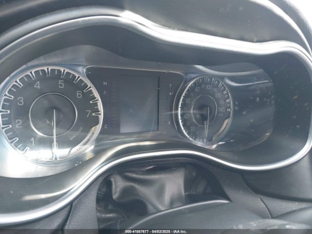 2015 CHRYSLER 200 1C3CCCAB2FN630916 Photo 6