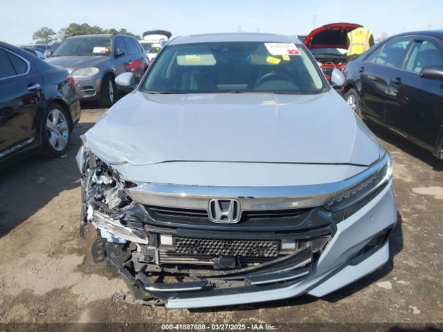 1HGCV2F96NA009384 Honda Accord Touring