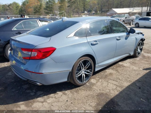 1HGCV2F96NA009384 Honda Accord Touring