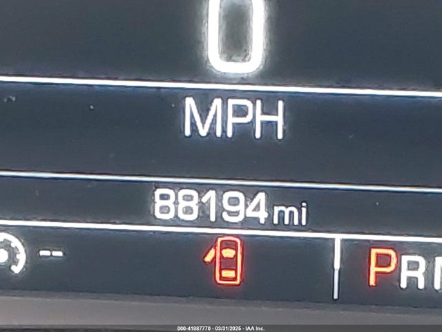 1G1ZD5ST3JF165242 Chevrolet MALIBU LT