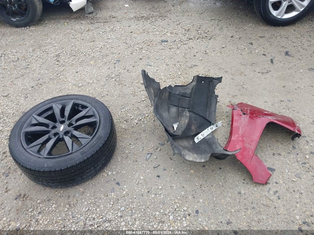 1G1ZD5ST3JF165242 Chevrolet MALIBU LT