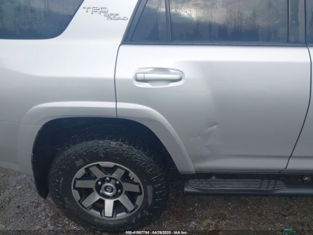 JTEBU5JR3J5557122 Toyota 4runner Trd Off Road Premium