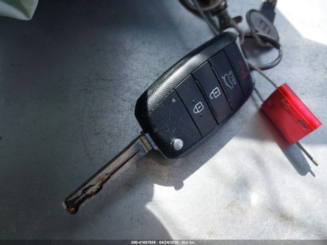 KNDJN2A21G7301024 KIA Soul