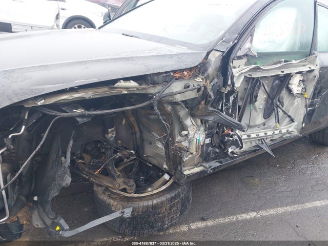 2013 AUDI A4 WAUBFAFL8DN012773 Photo 5