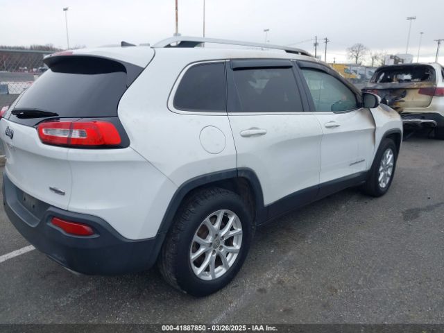 1C4PJMCSXFW773712 Jeep Cherokee Latitude
