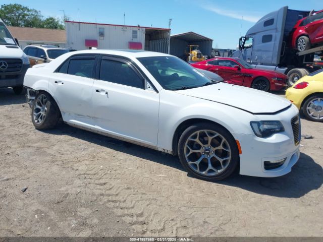 2018 CHRYSLER 300 2C3CCABG2JH267047