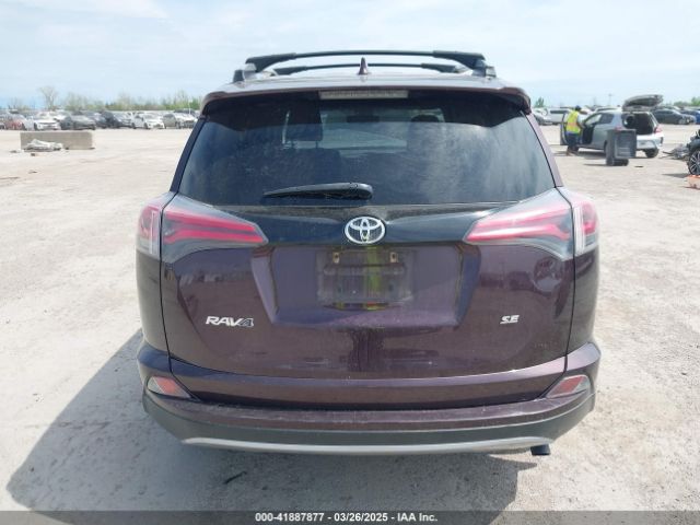 2T3NFREV8JW444544 Toyota RAV4 SE