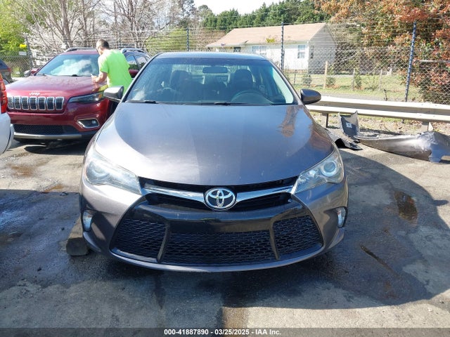 4T1BF1FK0FU971616 Toyota CAMRY SE