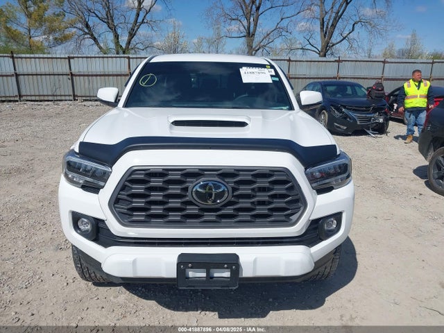 3TMCZ5AN8PM647523 Toyota Tacoma Trd Sport
