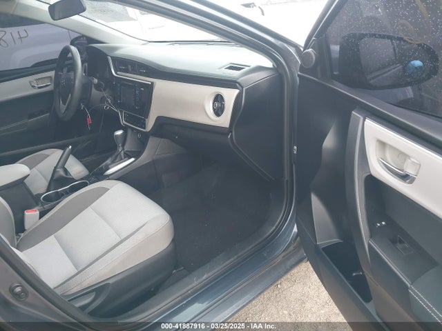 2T1BURHE0HC854828 Toyota COROLLA LE