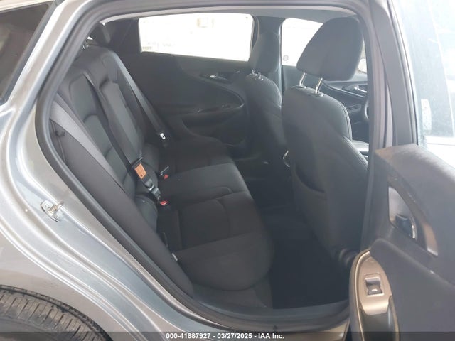 1G1ZD5ST0PF223168 Chevrolet Malibu Fwd 1lt