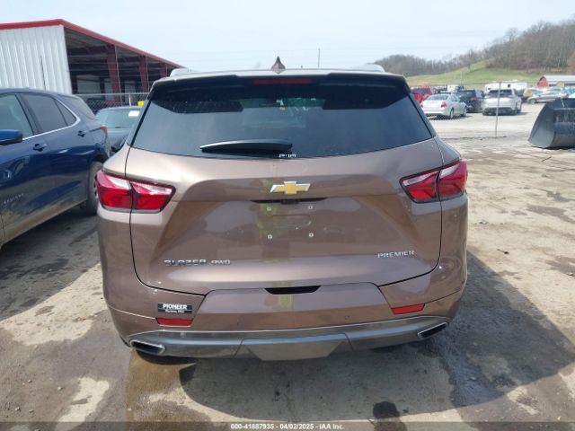 3GNKBKRS9KS686867 Chevrolet Blazer Premier