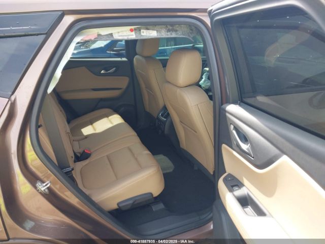 3GNKBKRS9KS686867 Chevrolet Blazer Premier