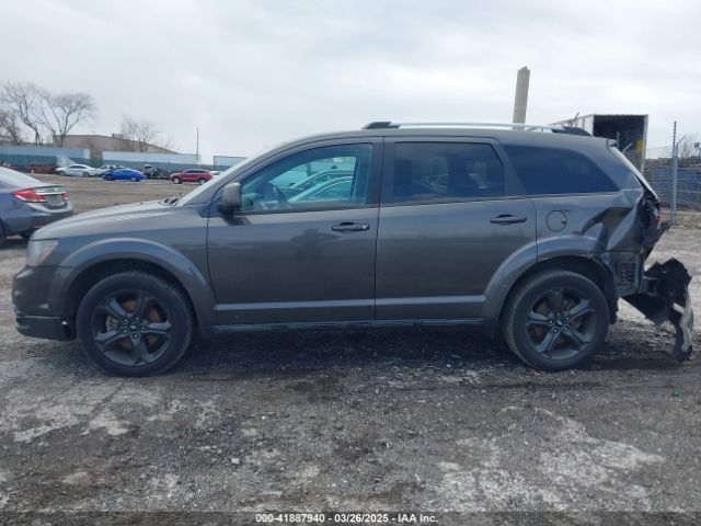 3C4PDCGB3JT275538 Dodge Journey Crossroad