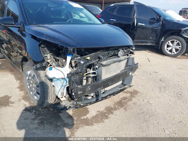 3KPA24AD5PE550190 KIA RIO LX