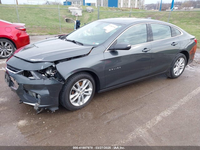 1G1ZD5ST2JF132801 Chevrolet MALIBU LT