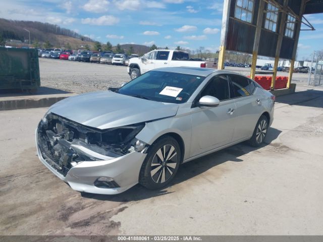 1N4BL4DW1LC195914 Nissan Altima Sv Intelligent Awd