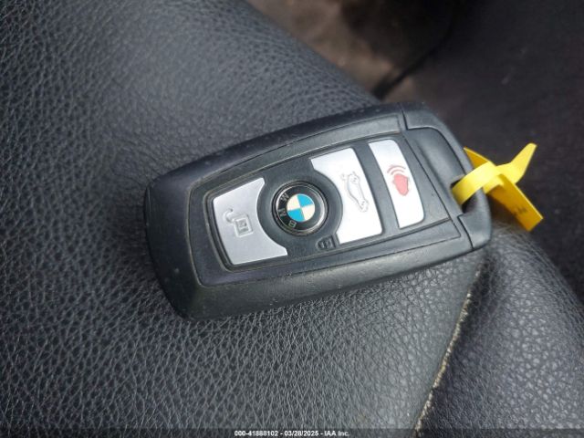 WBA8A3C52JA499627 BMW 320i Xdrive