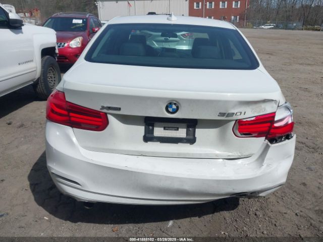WBA8A3C52JA499627 BMW 320i Xdrive