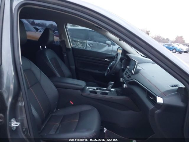 2019 NISSAN ALTIMA 1N4BL4CW3KN321419 Photo 4