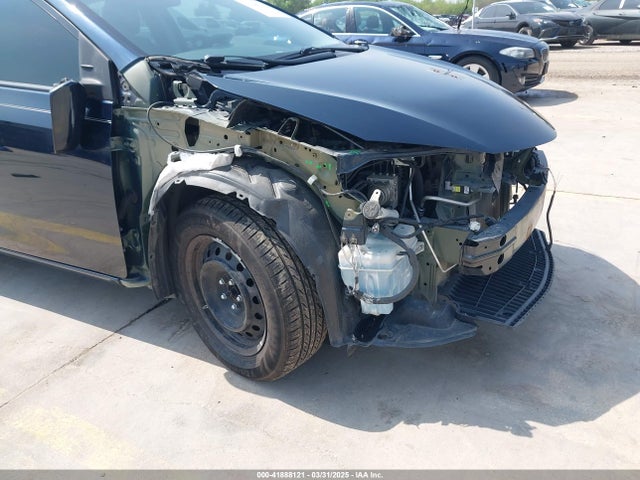 5YFBURHE5KP947948 Toyota COROLLA LE
