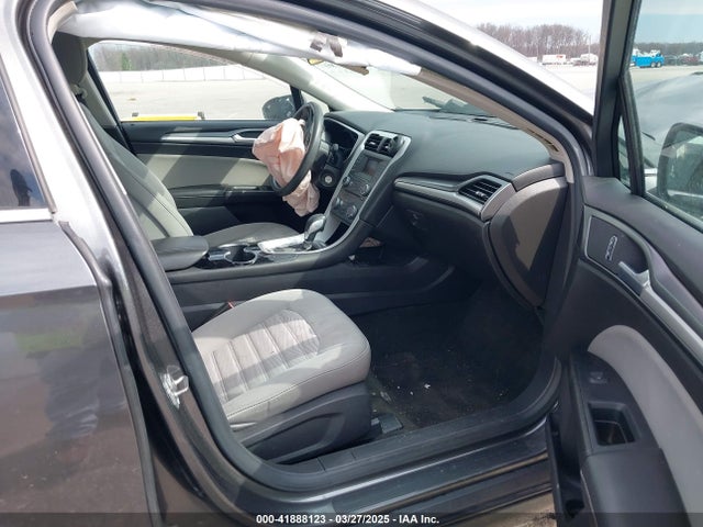 1FA6P0G79G5101159 Ford FUSION S