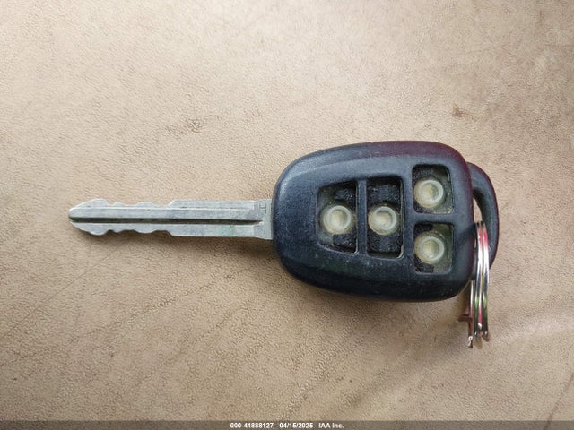 2T1BURHE8JC974141 Toyota COROLLA LE