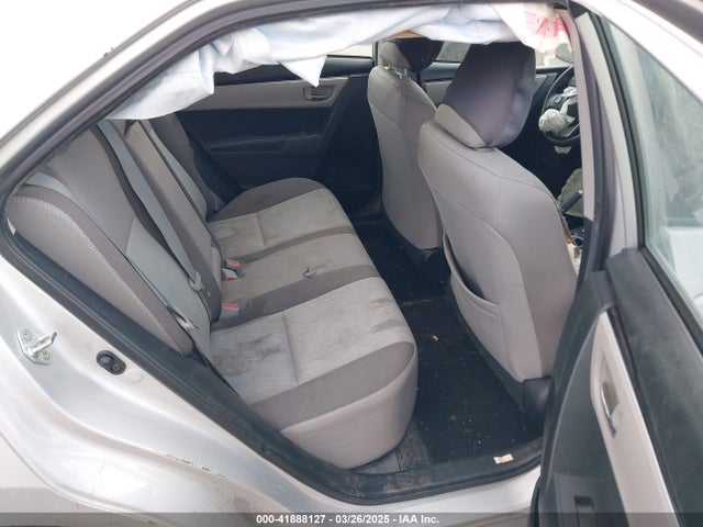 2T1BURHE8JC974141 Toyota COROLLA LE