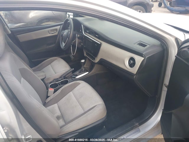 5YFBURHE9HP635253 Toyota COROLLA LE