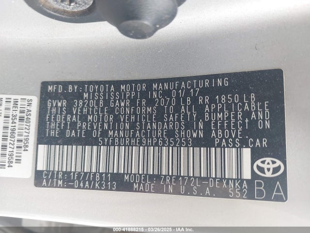 5YFBURHE9HP635253 Toyota COROLLA LE