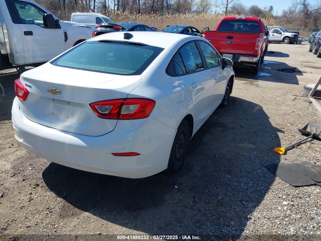 Chevrolet Cruze Ls Auto 2018 1G1BC5SM4J7217100 Image 4