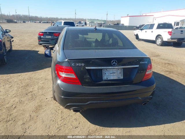 Aukcja sprzedaży 2012 Mercedes-benz C 300 Luxury 4matic/sport 4matic, vin: WDDGF8BB4CR192166, numer aukcji: 41888251