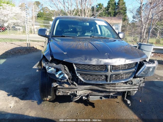 3C4PDDGG9ET302345 Dodge Journey Crossroad