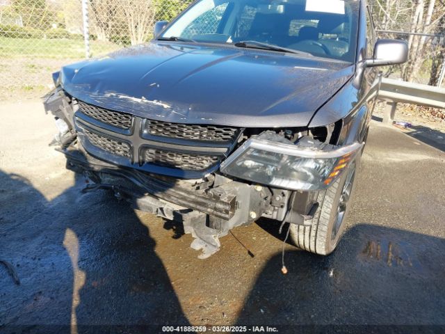 3C4PDDGG9ET302345 Dodge Journey Crossroad