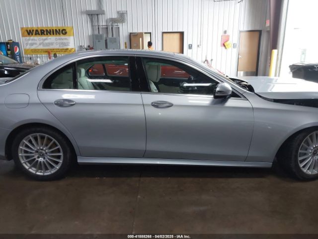 W1KZF8EB0NB053216 Mercedes-Benz E 350 4matic