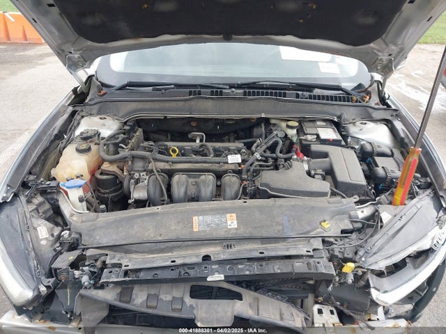 3FA6P0H78GR250268 Ford FUSION SE