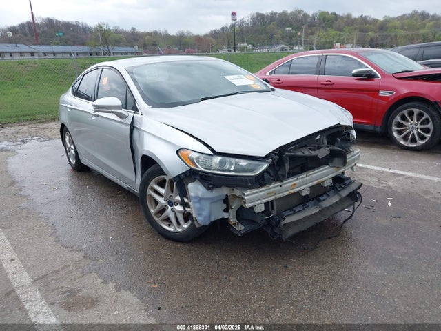 3FA6P0H78GR250268 Ford FUSION SE